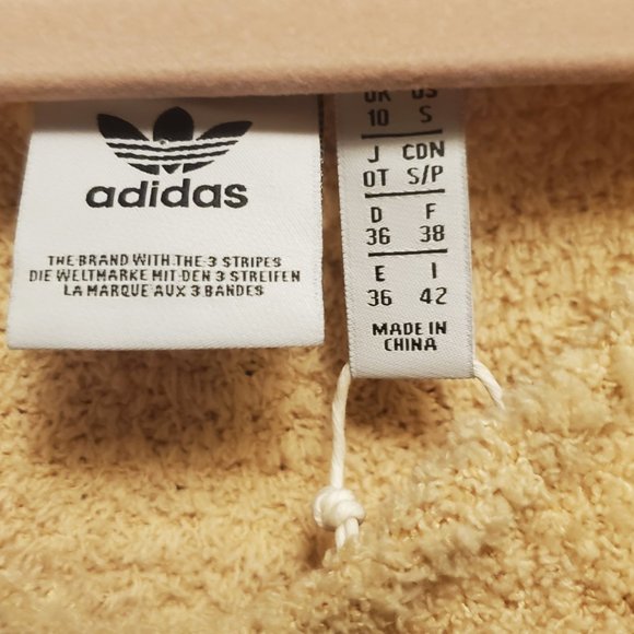 adidas Originals fuzzy knit Off The Shouler Crop Top Medium Teddy - Picture 7 of 8